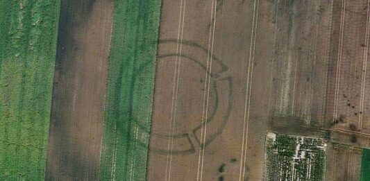 Archeologia i technologia. Sztuczna inteligencja pomoże masowo odkrywać pradziejowe zabytki rondel neolityczny
