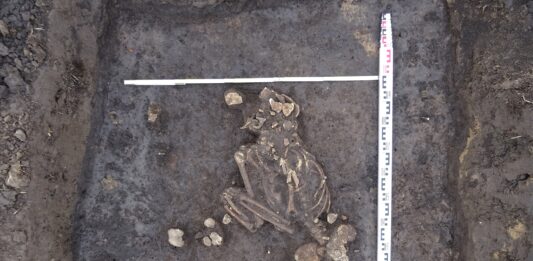 Racibórz. Rolnik odkrywcą grobów sprzed 4000 lat!