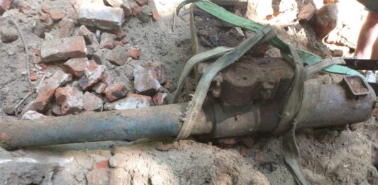 Dwie armaty z okresu IWŚ odkryte w forcie Salis Soglio pod Przemyślem! (GALERIA) armata forteczna M.75