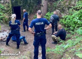 Zgubili się w MRU i wpadli tam do studni… trzech mężczyzn szukała policja MRU Policja
