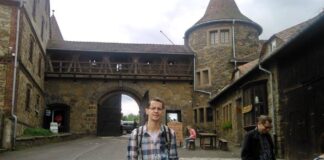 Wywiad z autorem książki „Polskie skarby i tajemnice” – tylko w Zwiadowca Historii! Amadeusz Majtka na zamku Czocha