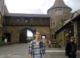 Wywiad z autorem książki „Polskie skarby i tajemnice” – tylko w Zwiadowca Historii! Amadeusz Majtka na zamku Czocha