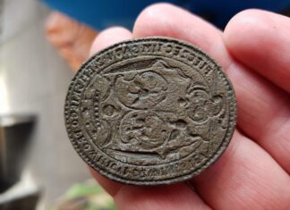 Niezwykła pieczęć z Inflant świadkiem dawnej potęgi Rzeczpospolitej Pieczęć Sądu Ziemskiego Prowincji Dźwińskiej