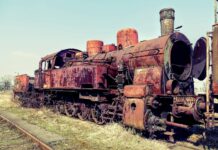 Pozostawione na pastwę czasu… cmentarzysko lokomotyw w Krakowie (GALERIA) stara lokomotywa w Płaszowie