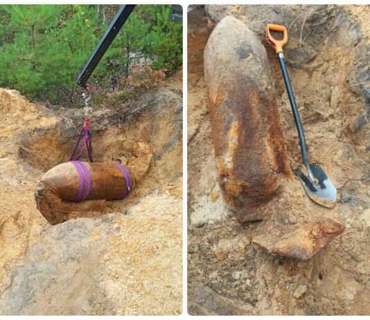 Ćwierćtonowa bomba z okresu IIWŚ znaleziona przez grzybiarza… bomba na drodze w lesie