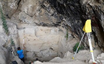 Nienaruszona jaskinia neandertalczyków ujawnia tajemnice sprzed tysięcy lat! Polski geolog przy pracy w jaskini Sel'ungur w Kirgistanie