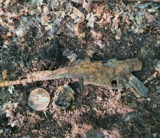 Broń legenda – StG44 odnaleziony w lesie pod Lubaniem (GALERIA) karabin stg 44