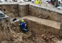 Pracownia krzemieniarska sprzed 10 tys. lat odkryta na Wyżynie Krakowsko-Częstochowskiej pracownia krzemienia wykopaliska