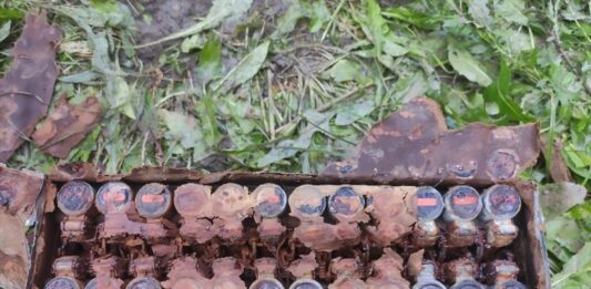 Lubelskie. Polskie granaty i zapalniki z okresu IIWŚ odkryte w ogrodzie zapalniki do granatow wz 31