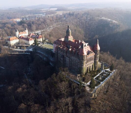 Pożar na Zamku Książ – ktoś podłożył ogień! Zamek Książ w Wałbrzychu