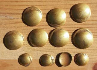 Celtyckie złote monety sprzed 2 tys. lat odkryte w Niemczech Pierwszych 11 monet odkryto w Brandenburgii w Niemczech fot. W. Herkt