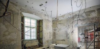 Polichromie z czasów Wazów, odkryto na królewskim Zamku Żupnym w Wieliczce Polichromia odkryte na Zamku Żupnym w Wieliczce