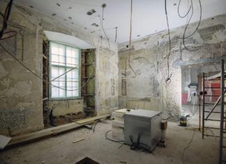 Polichromie z czasów Wazów, odkryto na królewskim Zamku Żupnym w Wieliczce Polichromia odkryte na Zamku Żupnym w Wieliczce