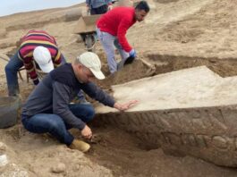 Starożytna świątynia poświęcona Zeusowi odkryta w Egipcie Archeolodzy znaleźli między innymi filary i bloki z różowego granitu