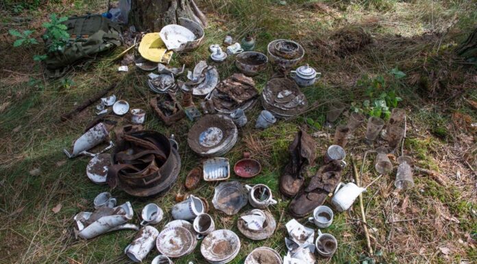 W okolicy Szczytna odkryto zakopany depozyt z okresu IIWŚ (GALERIA) Depozyt z okresu II wojny światowej