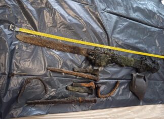 Wczesnośredniowieczny miecz odkryty w Białymstoku!