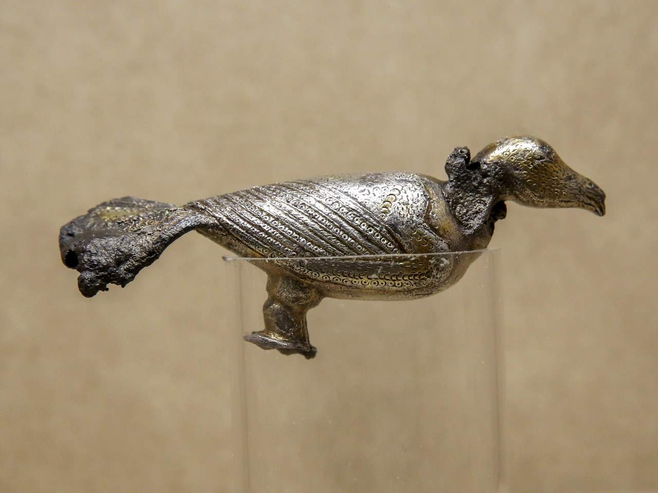 Niezwykłe skarby z jeziora Nidajno były składane w rytualnych obrzędach (GALERIA)