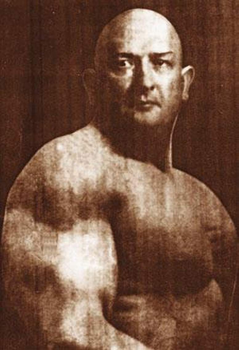 CZŁOWIEK Z ŻELAZA – por. Rajmund "Paprzyca" Niwiński (FILM)