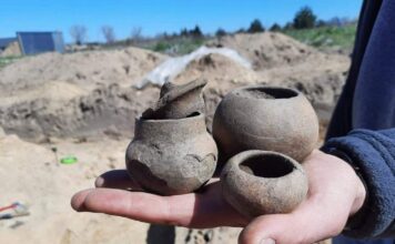 Umiejętność wytwarzania naczyń ceramicznych trafiła do Europy również przez Syberię… Naczynia ceramiczne - kultura łużycka