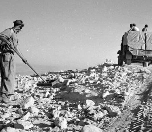 5 marca 1942r. przeprowadzono pierwszą próbę wykrywacza „Mine Detector Polish Mark I” Wykrywacz Polskiej konstrukcji wykorzystywany w czasie bitwy pod El-Alamein