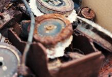 Fundacja Latebra z Gdańska odnalazła fragmenty maszyny szyfrującej Enigma! fragmenty enigmy