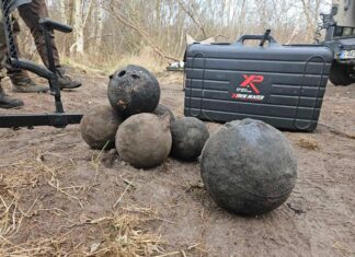 Kołobrzeg. Poszukiwacze ruszyli śladami po wojnie siedmioletniej (GALERIA) Kule armatnie i moździerzowe granaty