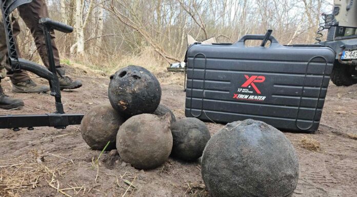 Kołobrzeg. Poszukiwacze ruszyli śladami po wojnie siedmioletniej (GALERIA) Kule armatnie i moździerzowe granaty