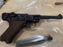 „Luger” zabezpieczony u 42-latka przez służby "Luger" zabezpieczony przez policję z Gliwic fot. policja.gov.pl