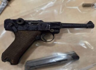 „Luger” zabezpieczony u 42-latka przez służby "Luger" zabezpieczony przez policję z Gliwic fot. policja.gov.pl