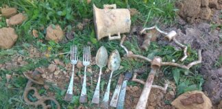 Pożydowski depozyt odkryty podczas badań archeologicznych! (GALERIA) srebro z piwnicy