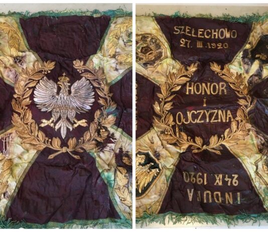 Sztandar oraz proporzec 4. Pułku Strzelców Podhalańskich odnaleziony! (GALERIA) Sztandar 4 Pułku Strzelców Podhalańskich