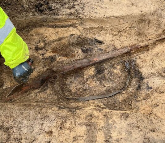 Niemiecki żołnierz wraz z bronią odkryty pod Głogowem (GALERIA) Karabin mauser K98