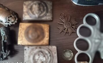 Żagańska policja zatrzymała poszukiwacza (GALERIA)