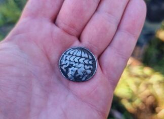 Odkryli niezwykłą celtycką srebrną monetę sprzed 2200 lat! (GALERIA) Celtycka srebrna moneta fot. ŚGE