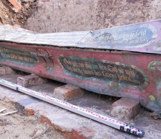 Sarkofag Johanna Wincklera – Burmistrza Lubania z XVII w. (GALERIA) profesjonalne-pomiary-archeologiczne-1