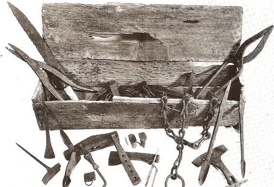 Skarb wikingów ze skrzyni Mästermira Skrzynia z Mästermyr