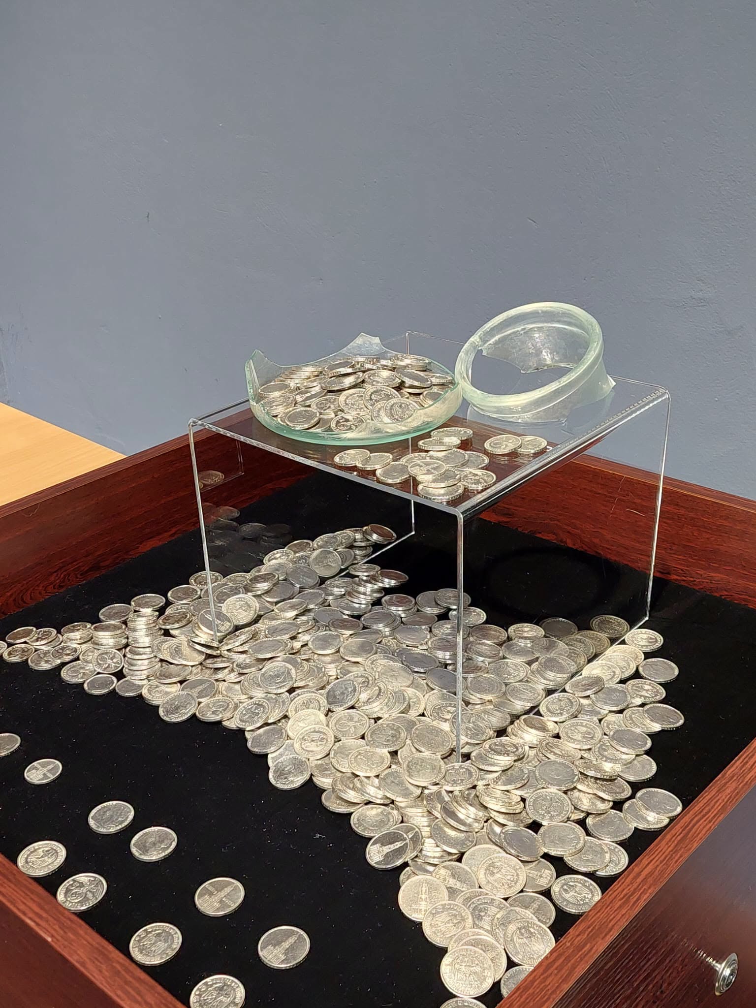 Ponad 500 srebrnych monet odkrytych podczas badań archeologicznych